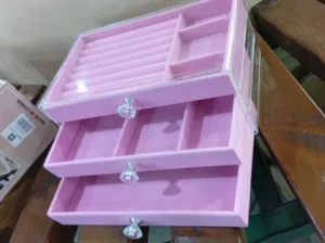 منظم الاكسسوارات