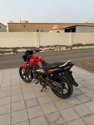 للبيع دراجه 150 سي سي