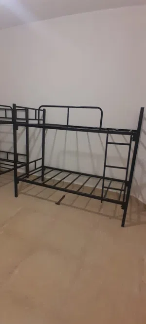 سرير عمال يتحمل كل الاوزان
