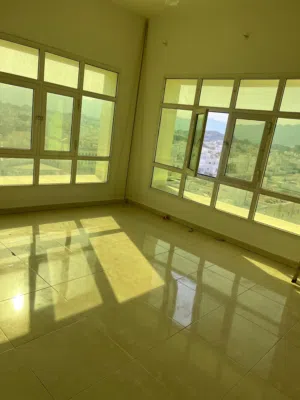 6 ft² 3 Bedrooms Apartments for Rent in Muscat Amerat