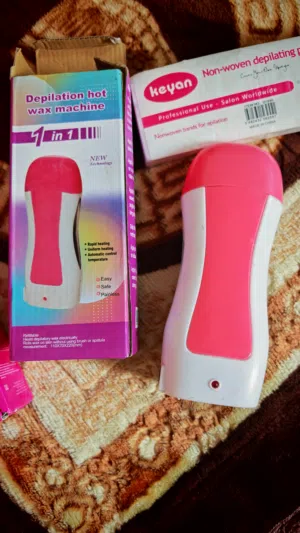 جهاز تسخين شمع (Wax Machine) نظيف جداً مع الملحقات