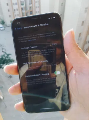 Apple iPhone X 64 GB in Cairo