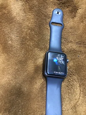 ساعة ابل series 3 42 mm بحاله جيده