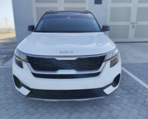 Kia Seltos, Gulf specification, 2022 model, in excellent condition, no defects, ready to use