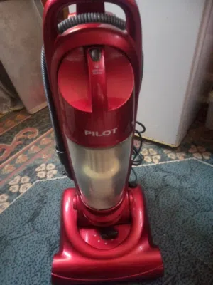 مكنسه كهربائيه استعمال خفيف بداعي سفر للبيع