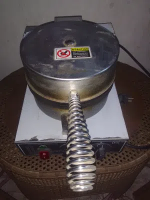 مكنة وافل استخدام شهر واحد فقط
