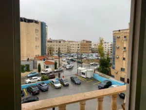 مكتب تجاري بشارع المدينه ابمنوره