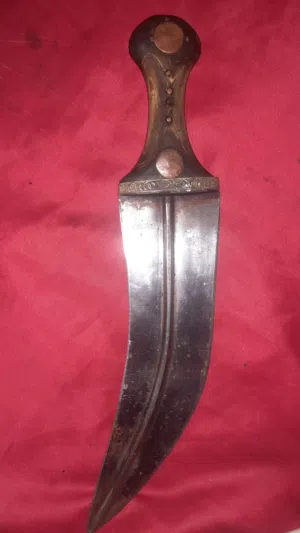 جنابي قديمة جدا