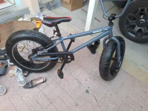 للبيع BMaX