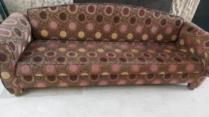 سجلونه شبه جديده بتفتح مثل السرير