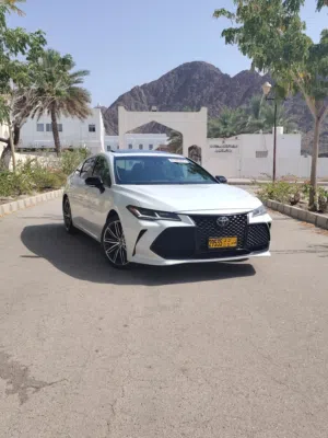 Used Toyota Avalon in Al Dakhiliya
