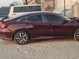 مصدام خلفي مستعمل للسيارات من نوع عالي الجودة، حالة جيدة