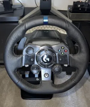 logitech g923 استعمال خفيف