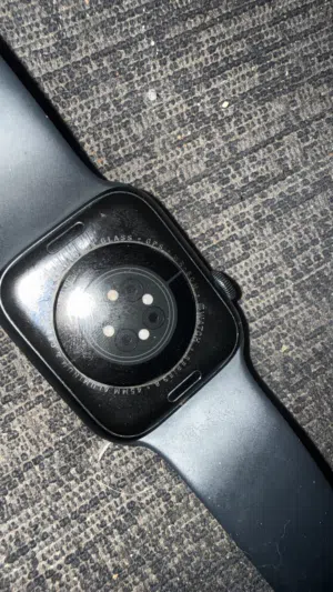 Apple watch Series 8 45mm - Aluminum 100% battery health light usage (GPS + Cellular)