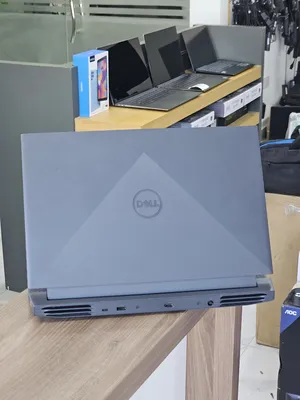 Dell . Windows . 15.6"4