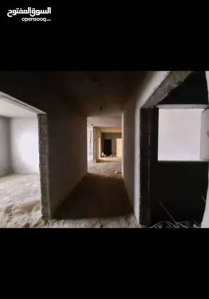 شقة حديثة واجهتين السراج