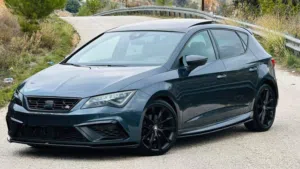 سيت ليون fr 2020 فل مسكر اضافات ( black edition )عداد 57000 فقط بوية شركة للبيع  على الكاش فقط