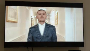 سمارت تي في 75 بوصه