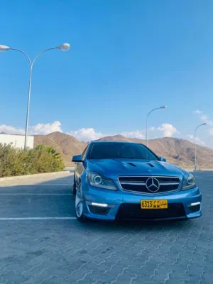 Used Mercedes Benz C-Class in Al Dakhiliya