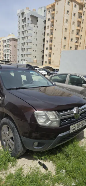 renault duster 2017.