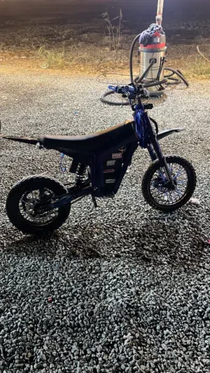 السلام عليكم ورحمة الله وبركاته نفس م تجوفون عندي كوقو للبيع التواصل واتساب على الرقم