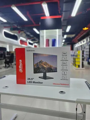 شاشة 24.5 بوصة FHD بدقة عالية ومعدل تحديث 144Hz مناسبة للألعاب والعمل (NS GAMER)