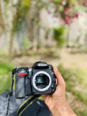 DSLR Cameras . Nikon . Used1