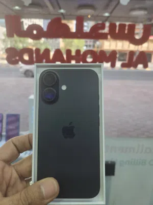 ايفون 16 عادى  256 gb البطاريه 92% مع الكرتون والاغراض  والكفر والحمايه