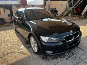 bmw 325i convertible E93 2009 GCC