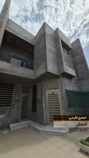 بيت طابقين - 150 متر - زراعي