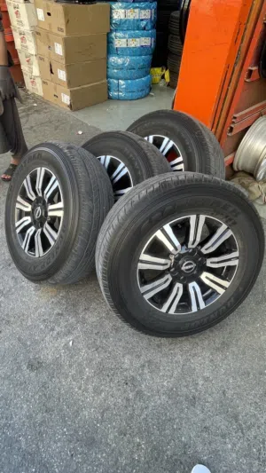 4 جنوط وكفرات مقاس 18 نيسان باترول 2022 مستعمله للبيع