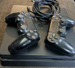 بلي 4 سوني سوني ياباني استعمال قليل كلش