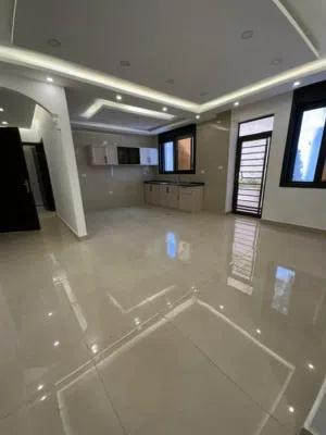 المدينه الرياضيه ـ متوفر في البنايه شقق فارغه لم تسكن سوبر ديلوكس للايجار ـ
