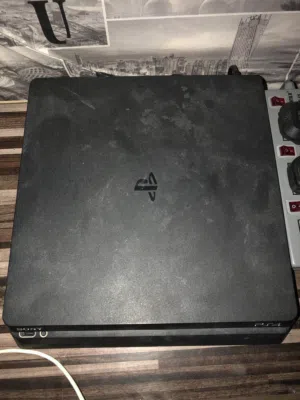 بيع سوني4 مستعمل نظيف