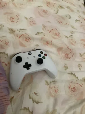 Controller Xboxللبيع