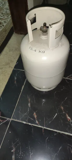 السلام عليكم للبيع بنبلة غاز