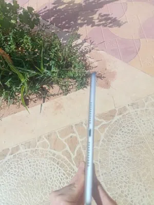 مني 4 للبيع او التبديل