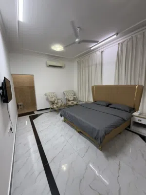 90 m2 1 Bedroom Apartments for Rent in Muscat Seeb