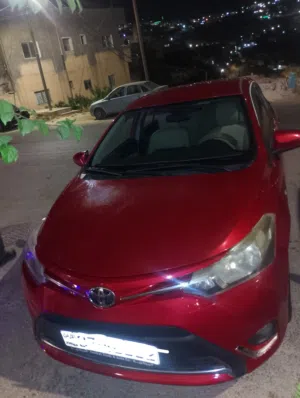 تويوتا يارس 2016