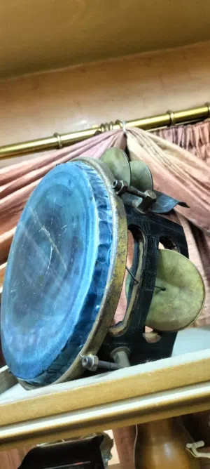 طبل و دف قديم