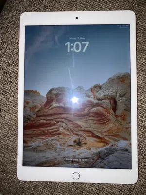 Apple iPad 32 GB in Amman