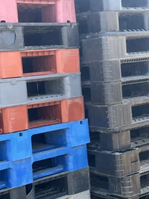 طبليات بلاستيك شبه جديده جميع المقشات