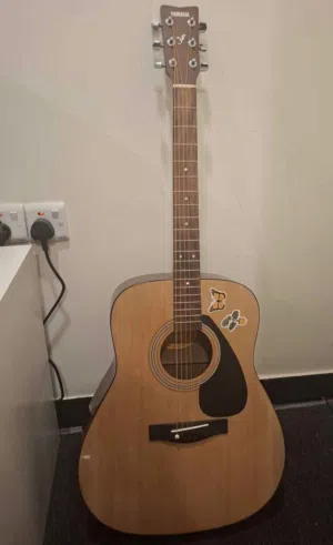كيتار ياماها yamaha f310