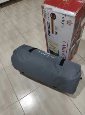 خيمة التخييم