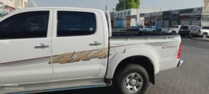 Used Toyota Hilux in Abu Dhabi