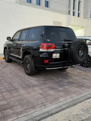 Used Toyota Land Cruiser in Doha