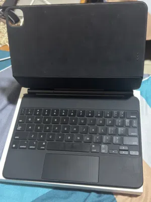 Magic Keyboard 11 inch