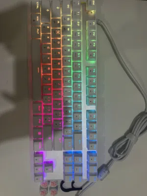 كيبورد قيمنق بحاله جيده