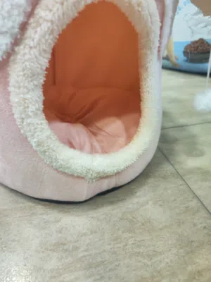 بيت للقطط شتوي مميز جدا يتسع الى قطتين او كلب صغير