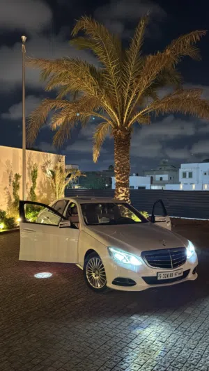 مرسيدس E300 2016